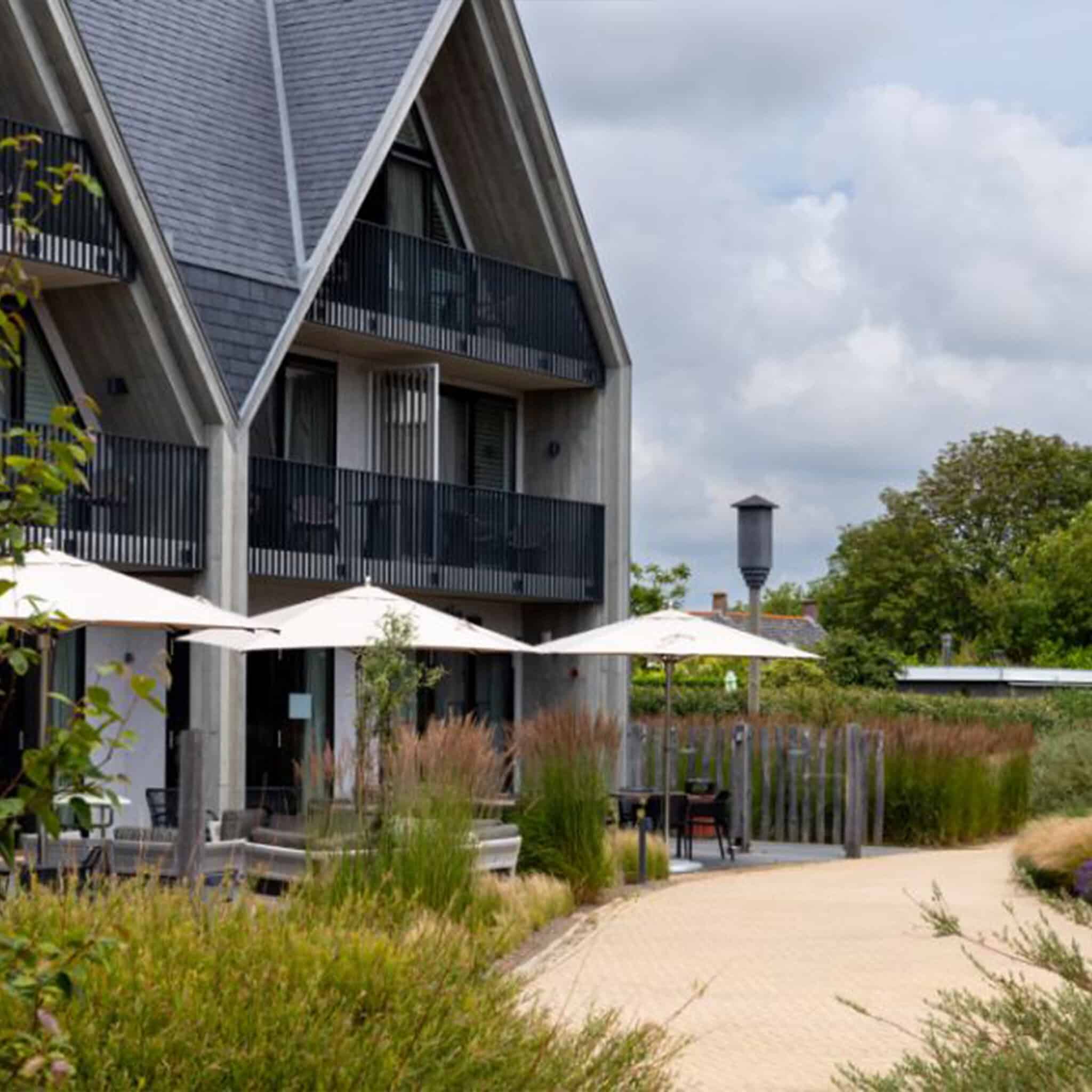 Bedrijfstuinen-Dutch-Quality-Gardens-1x1-06